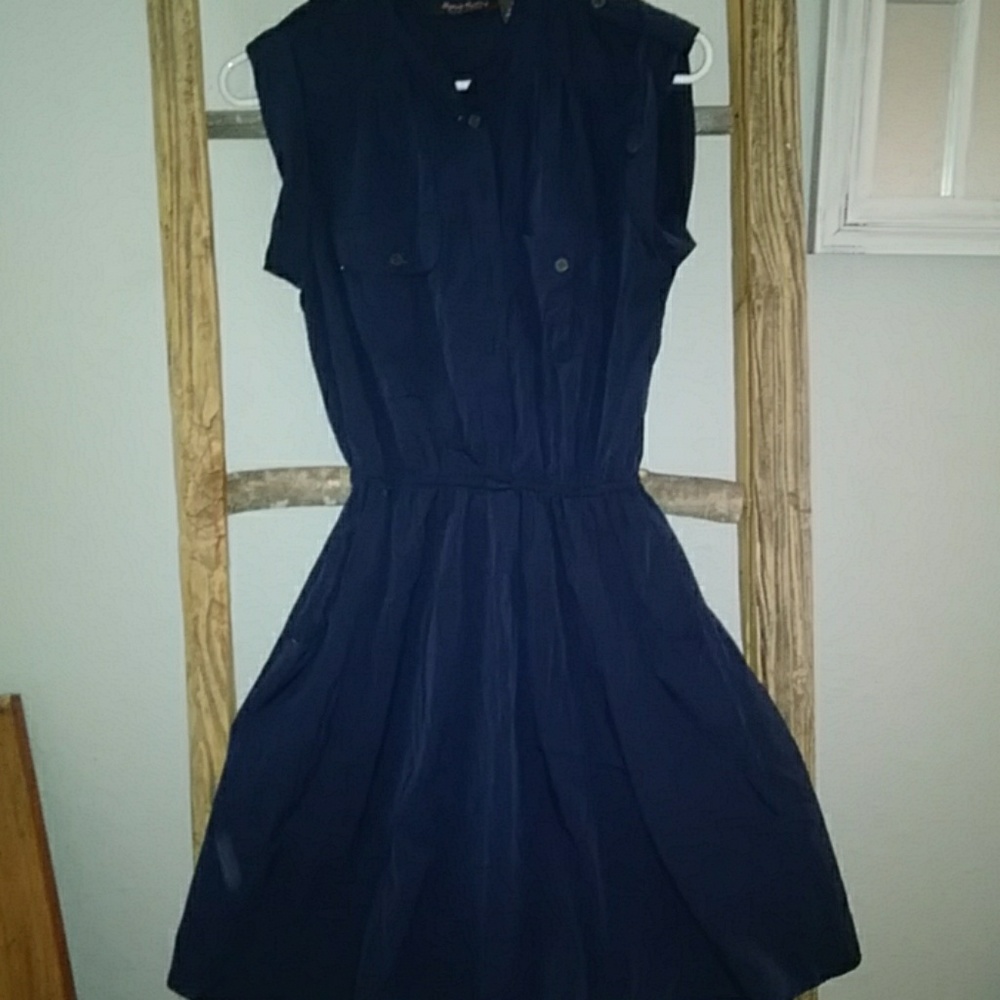 Navy dress